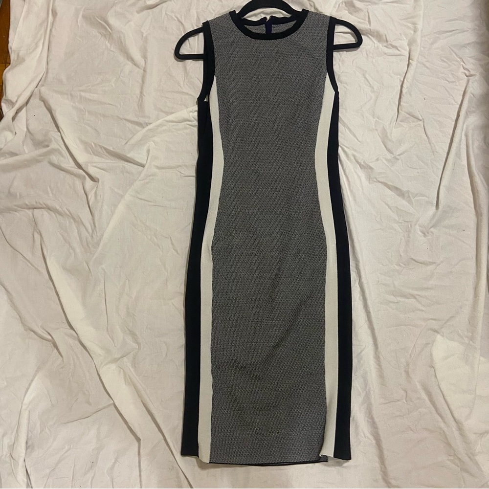 Sleeveless Black and Gray Colorblock Dress